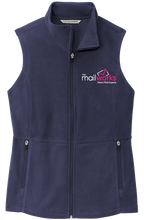 Load image into Gallery viewer, The Mailworks Fleece Vest